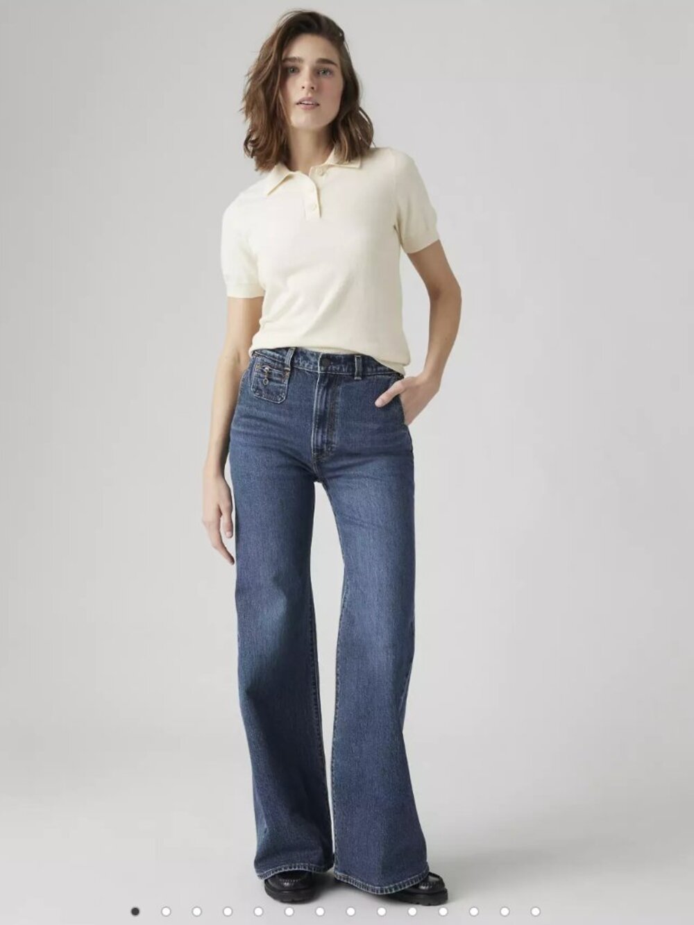 Levi's Bell Women's Blue and Navy Jeans (Size 30)